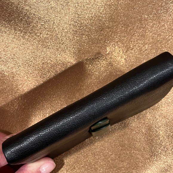 NIB Doris & Jacky Black Leather Billfold Wallet - Picture 5 of 9